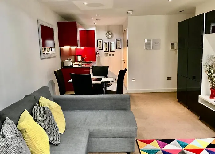 Marsh House Apartment Bristol